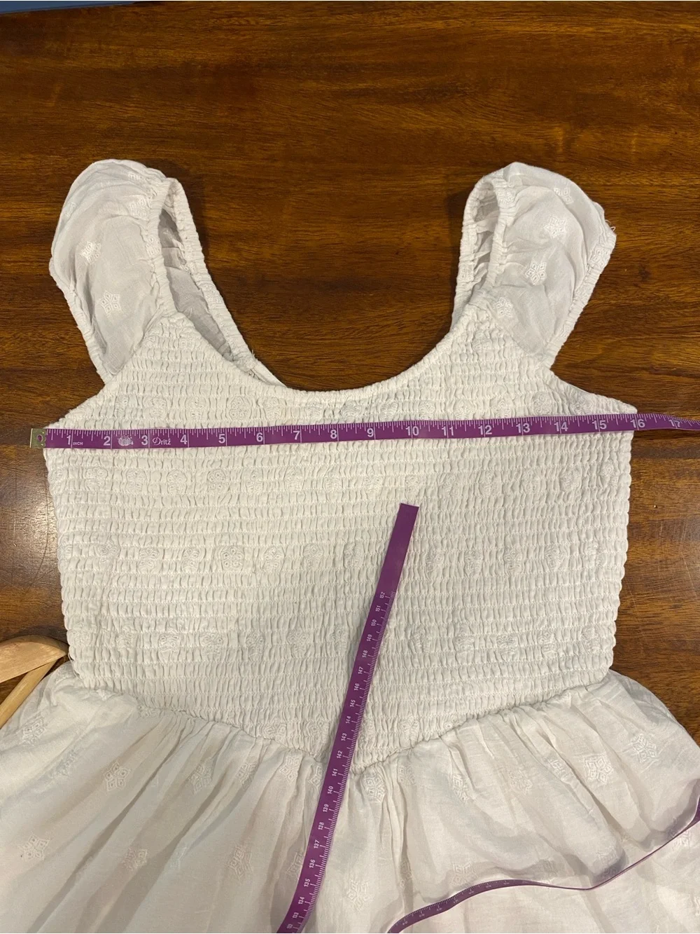 American Eagle Short Embroidered Honeycomb Dress Puff Sleeves sz medium smocked